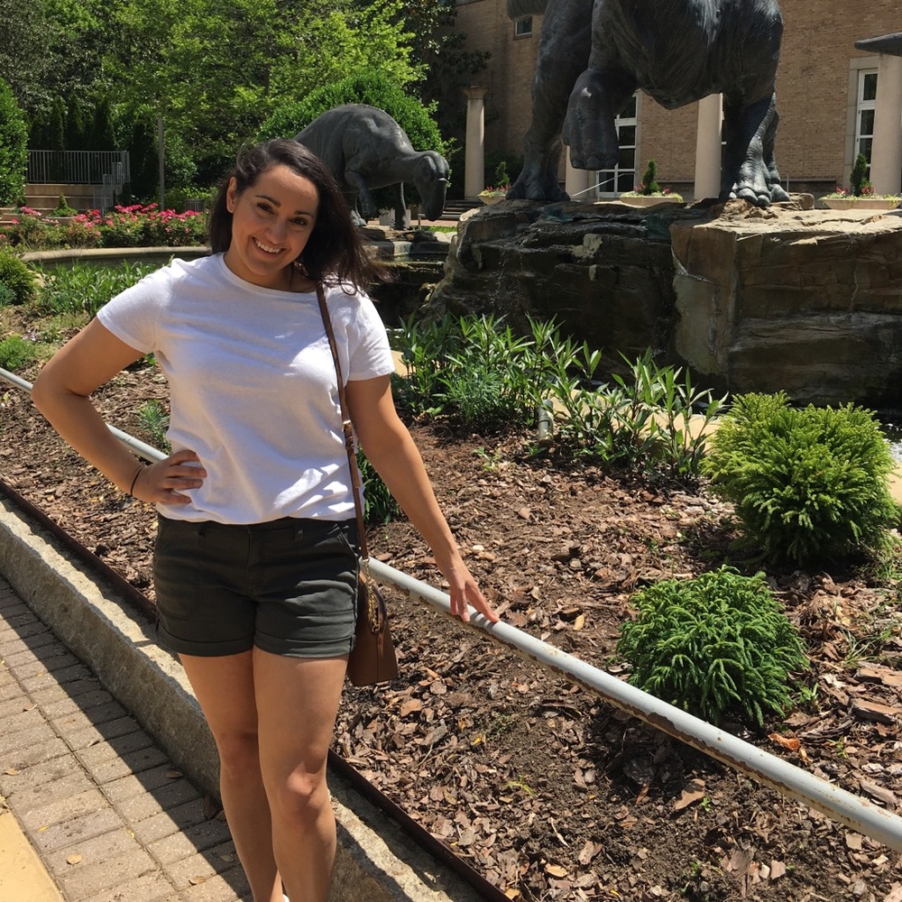Meet your Posher, Christina